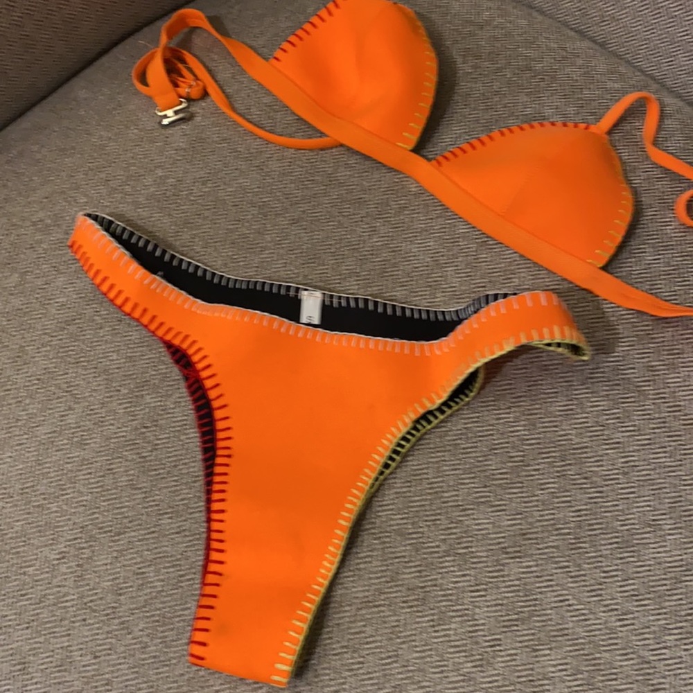 Neoprene Triangl Bikini Set Navy